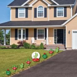 Big Dot of Happiness Merry Cactus - Yard Sign and Outdoor Lawn Decorations - Christmas Cactus Party Yard Signs - Set of 8