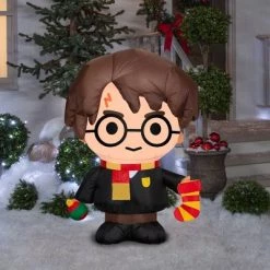 Warner Bros. 4' Harry Potter Christmas Inflatable Decoration