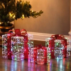 LuxenHome Set of 3 Lighted LED Christmas Holiday Presents Decoration, Indoor and Outdoor