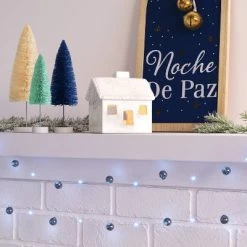 30ct LED Battery Operated Globe Dewdrop Christmas String Lights Cool White with Silver Wire - Wondershop™