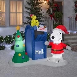 Peanuts Christmas Airblown Inflatable Snoopy and Woodstock w/Mailbox Scene Peanuts, 5.5 ft Tall